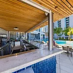 Modern Dtw Miami Escape With Water Views